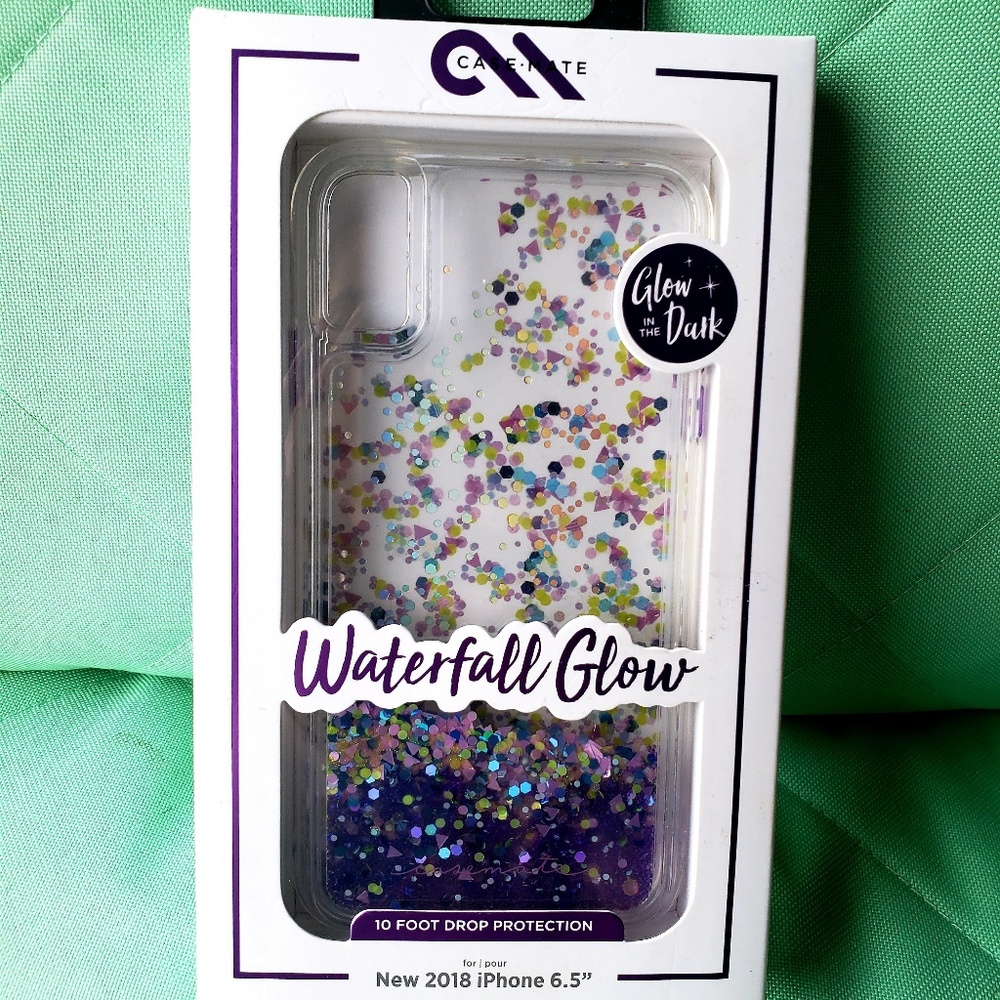 Case-Mate Waterfall Glow iPhone Case